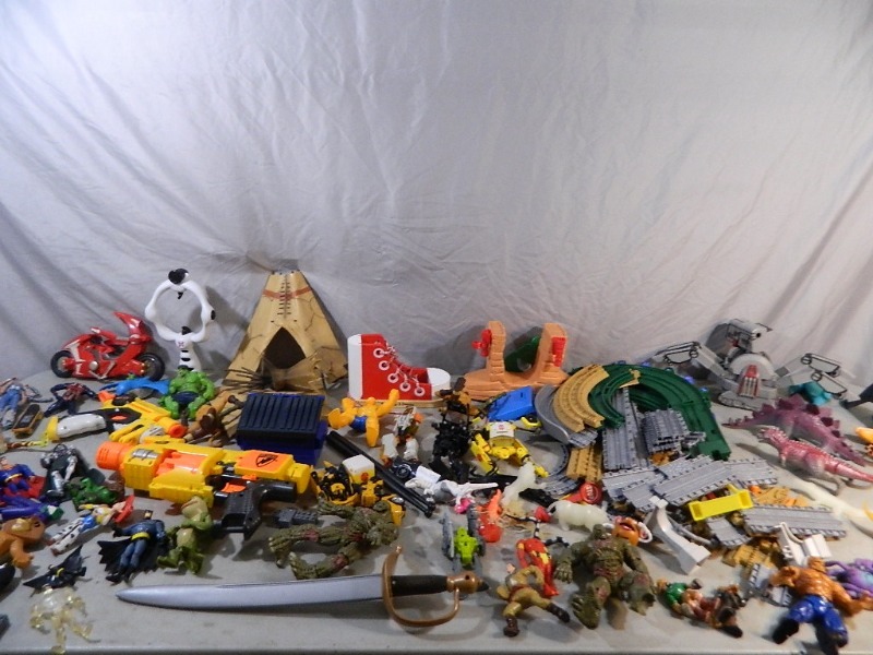 lot 146 image: Action Figurines, Transformers, More