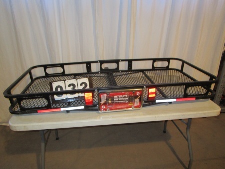 lot 32 image: Cargo Carrier