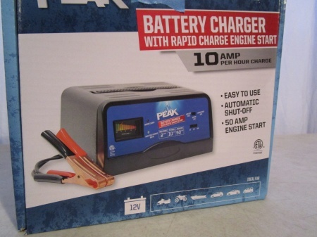 lot 73 image: Peak Battery Charger