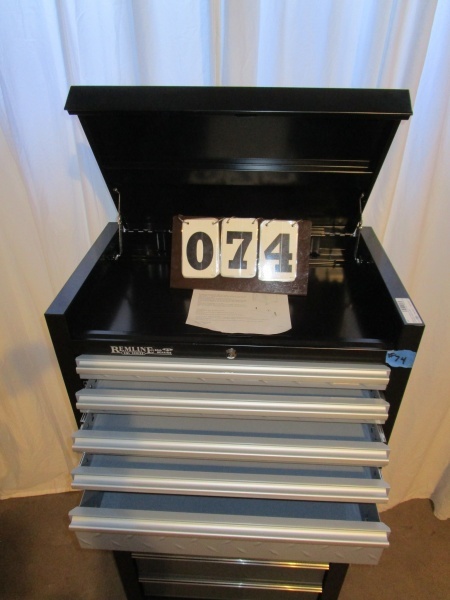 lot 74 image: Stack-On Tool Box Set