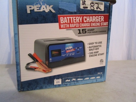 lot 82 image: Peak Battery Charger