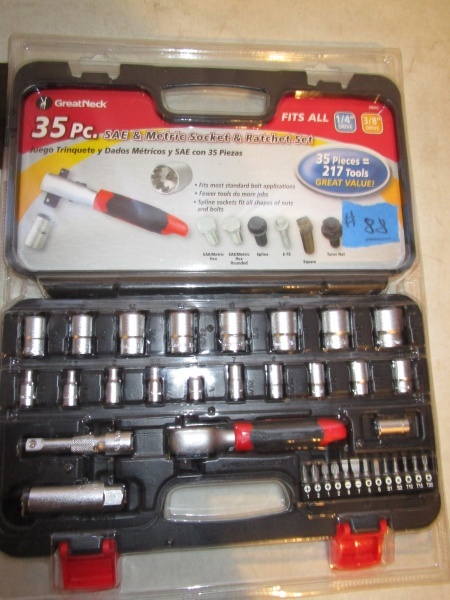 lot 88 image: Great Neck 35 pc SocketRatchet Set