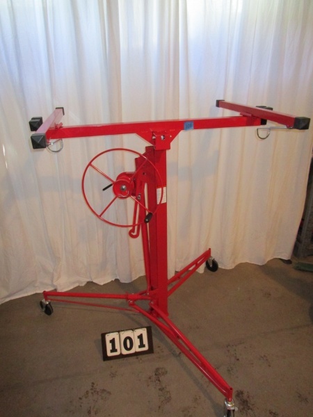lot 101 image: Drywall Hoist
