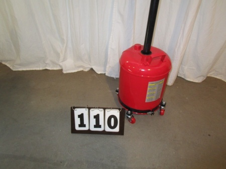 lot 110 image: 5 Gallon Oil Drain