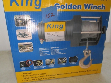 lot 152 image: Golden Winch - 2000 lb