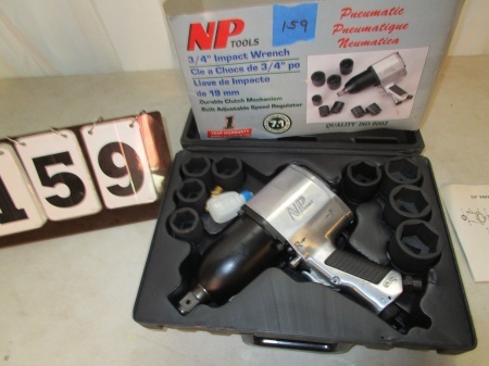lot 159 image: NP Tools 34 Impact Wrench Set