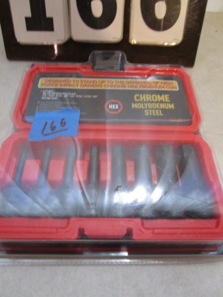 lot 166 image: 12 Drive Hex Impact Socket Set