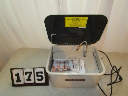 lot 175 image: Black Bull Portable Parts Washer