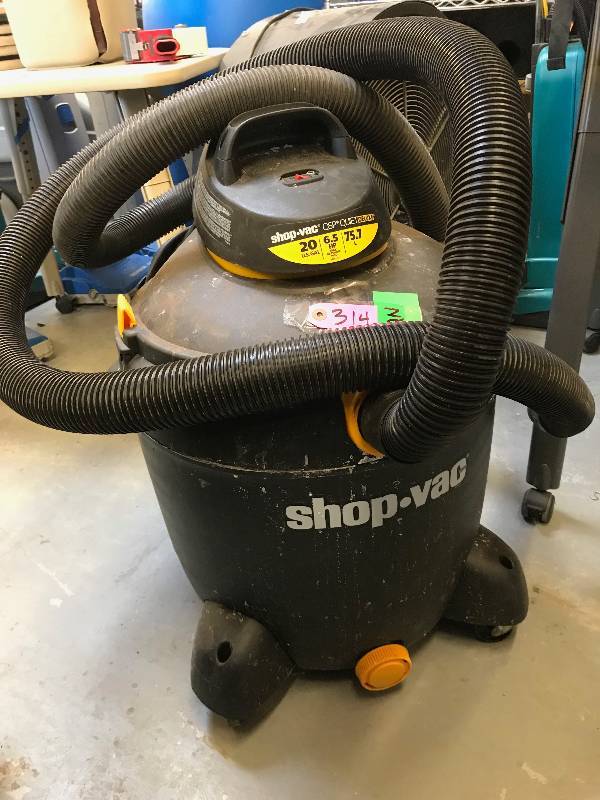 SHOP VAC VACUUM CLEANER