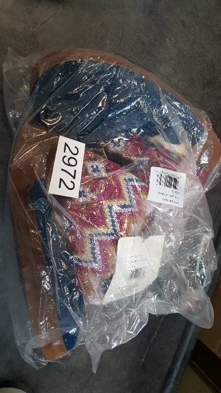 lot 2973 image: Muk Luks Womens Patti Slipper  Slippers Blue - Size Medium (7-8)