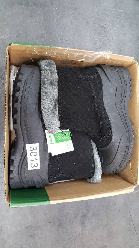 lot 3013 image: Itasca Womens Tahoe Winter Boot  Boots Black - Size 10
