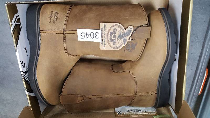 lot 3045 image: Georgia Boot Mens Farm & Ranch Wellington Work Boot  Boots Tan - Size 10