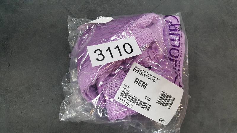 lot 3110 image: Glamorise MagicLift Full-Figure Wireless Support Bra&nbspColor - Violet Size - 42 J