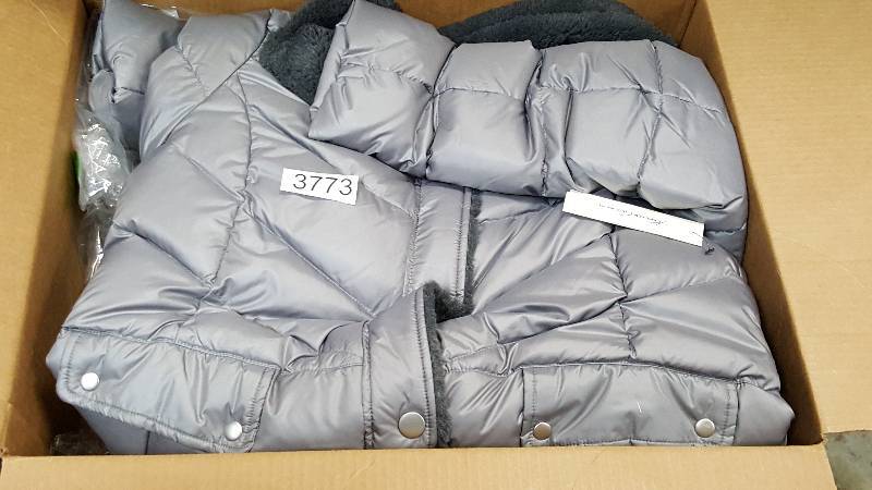 lot 3773 image: Kenneth Cole Womens Puffer Coat with Bib  Nickel - Large  L