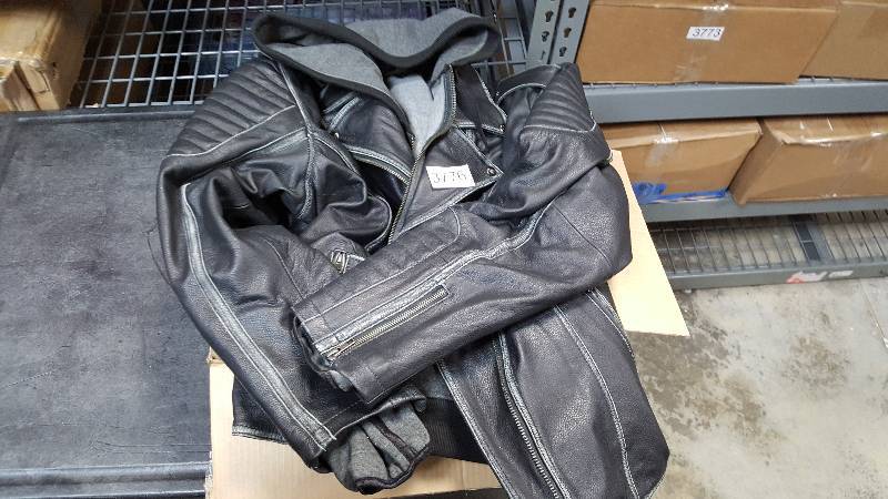 lot 3776 image: Milwaukee Leather Womens Plus Motorcycle Jacket  Coat with Hooded Liner  Size 3XL  3X, Black