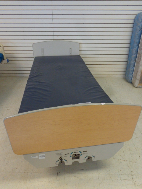 Manual Hospital Bed