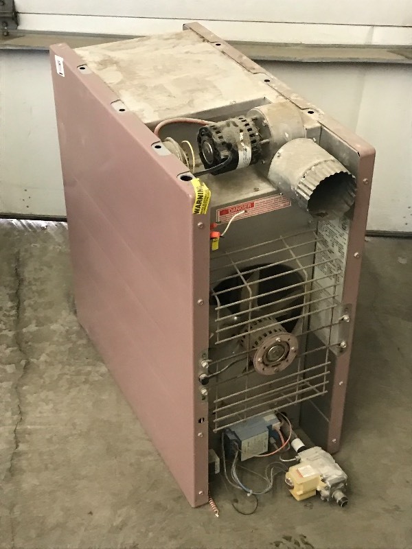 lot 19 image: Reznor Natural Gas Unit Heater