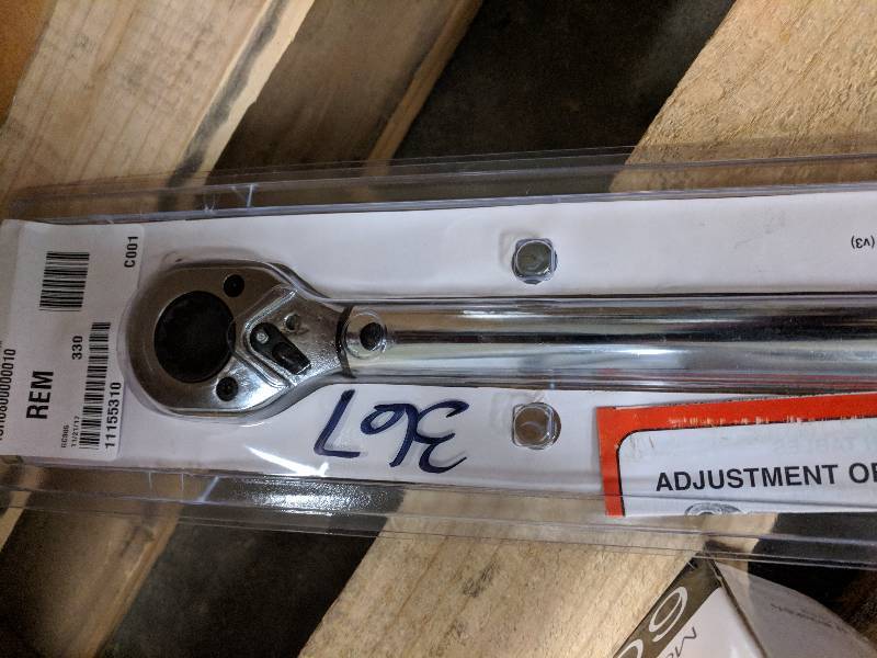 lot 367 image: 12 Dr. Click Torque Wrench