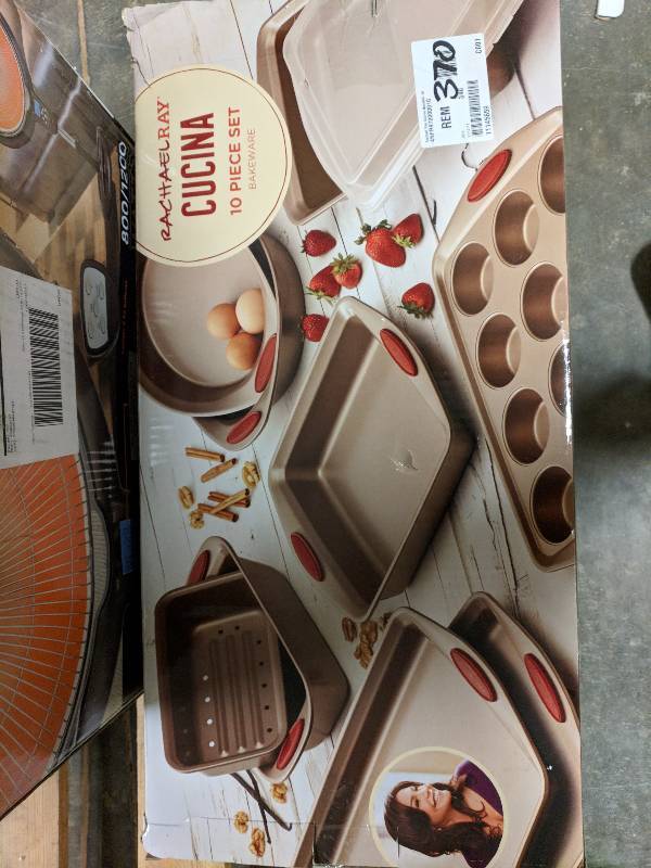 lot 370 image: Rachael Ray Cucina 10-Pc. Nonstick Carbon Steel Bakeware Set