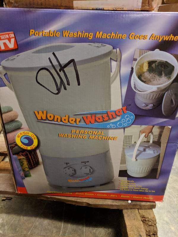 lot 410 image: Wonder Washer