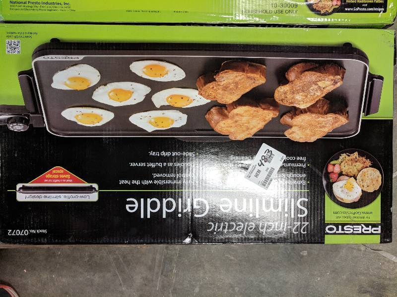 lot 483 image: Presto Slimline Extra-Large 22 x 13 Electric Griddle