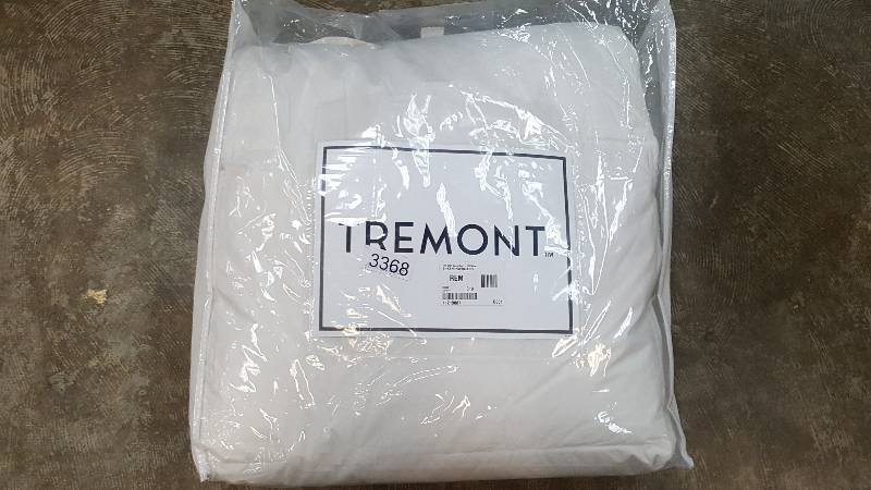 Tremont 300 Thread Count Down Comforter White - King