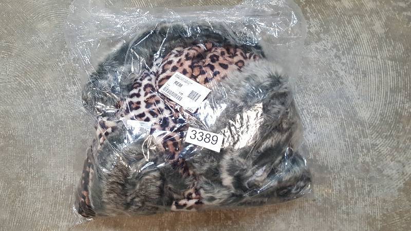 alcove Fur-Look Trim Throw Leopard Print