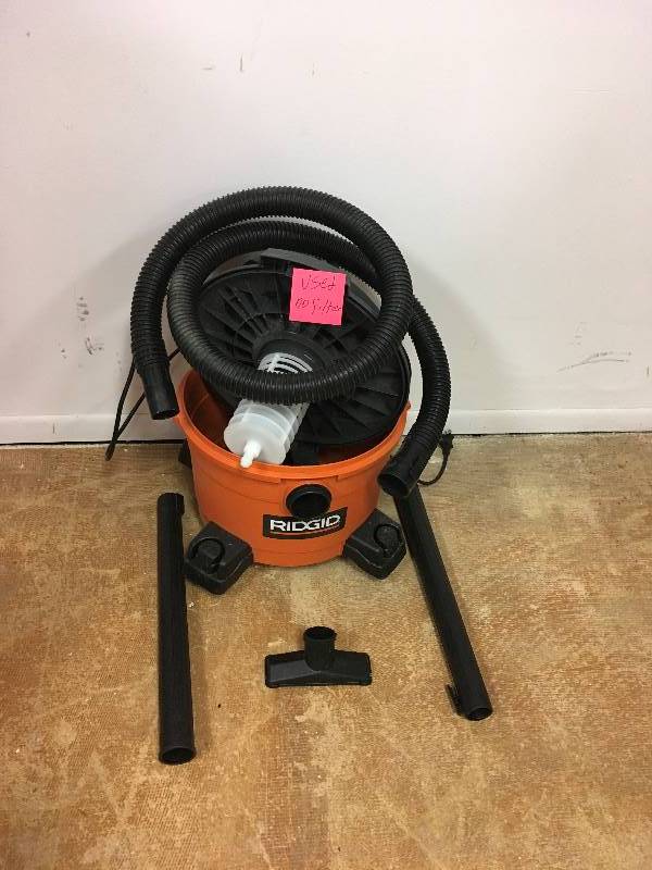 Ridgid 6 Gallon WetDry Vac - No Filter in working conditions