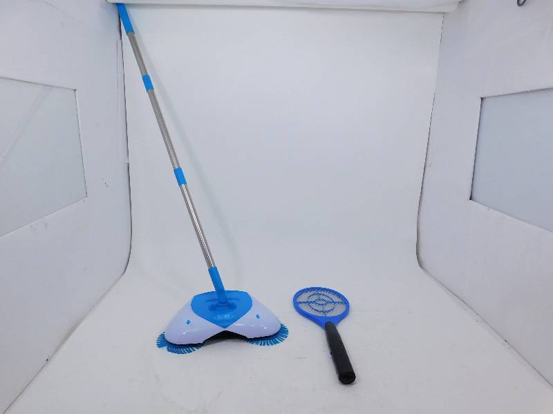 lot 76 image: Spin Broom and Mosquito and Flying Insect Bug Zapper Racket