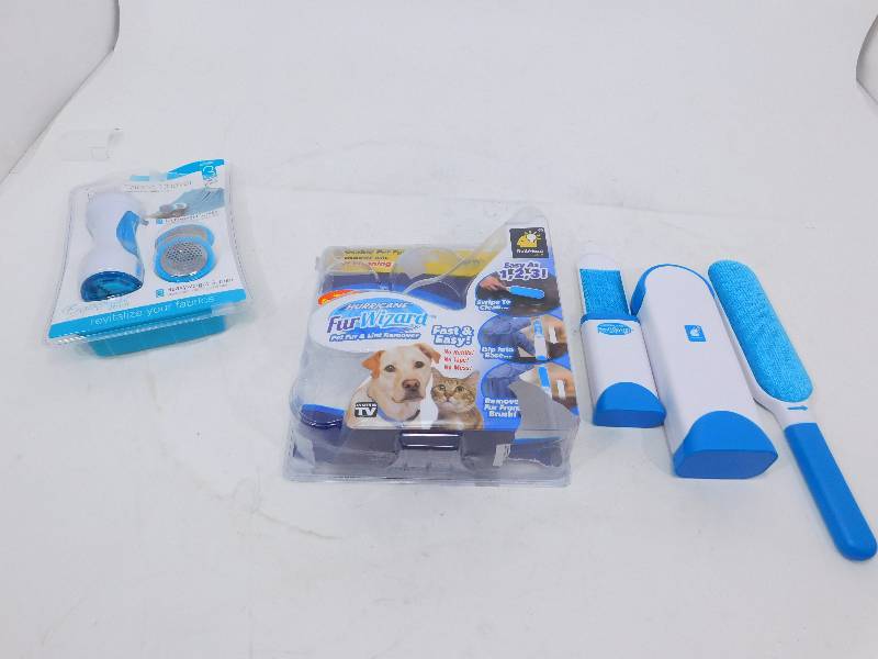 lot 86 image: Pet Fur Wizard, Deluxe Fabric Shaver