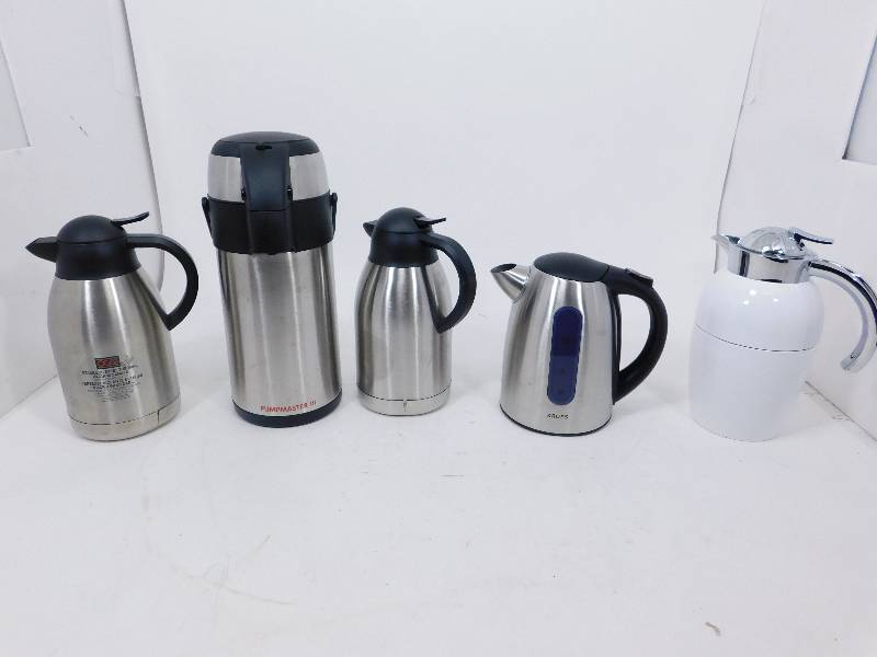 lot 45 image: 5 Thermal Coffee Warmers