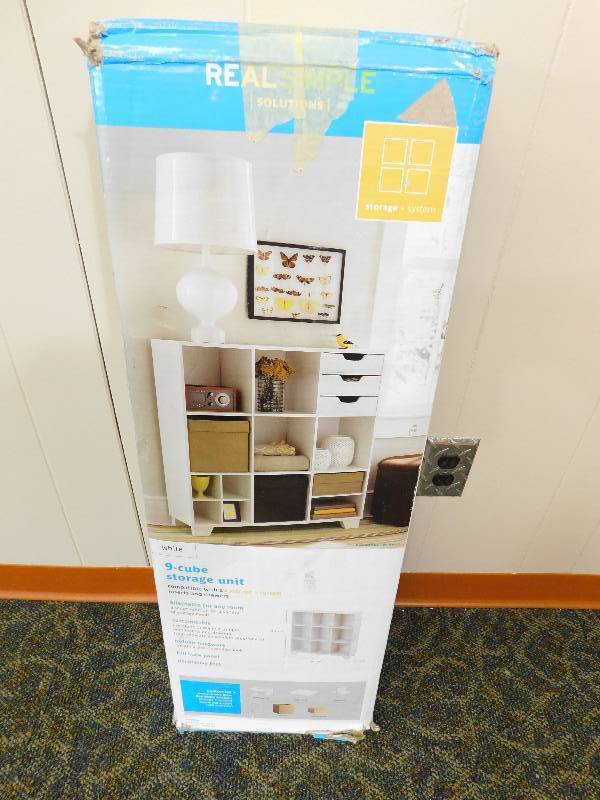 lot 67 image: 9 Cube Storage Unit