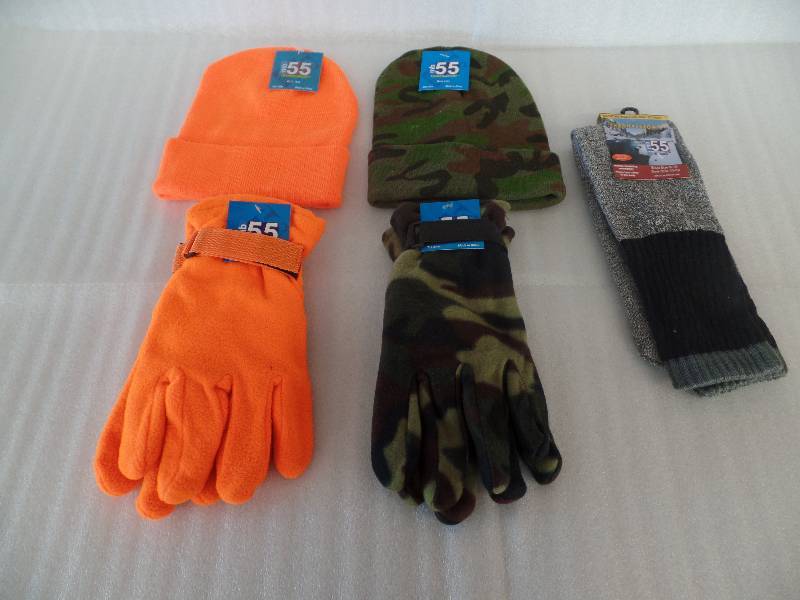 Gloves, Hats & Socks