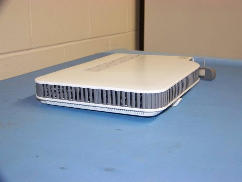 lot 76 image: Casio, XJ-A240, DLP Projector with HDMI