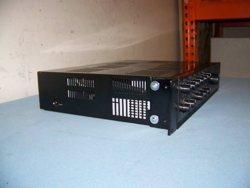 lot 46 image: TOA, 700 Series, 9-Channel, 120 Watt Mixer  Amplifier  Amp
