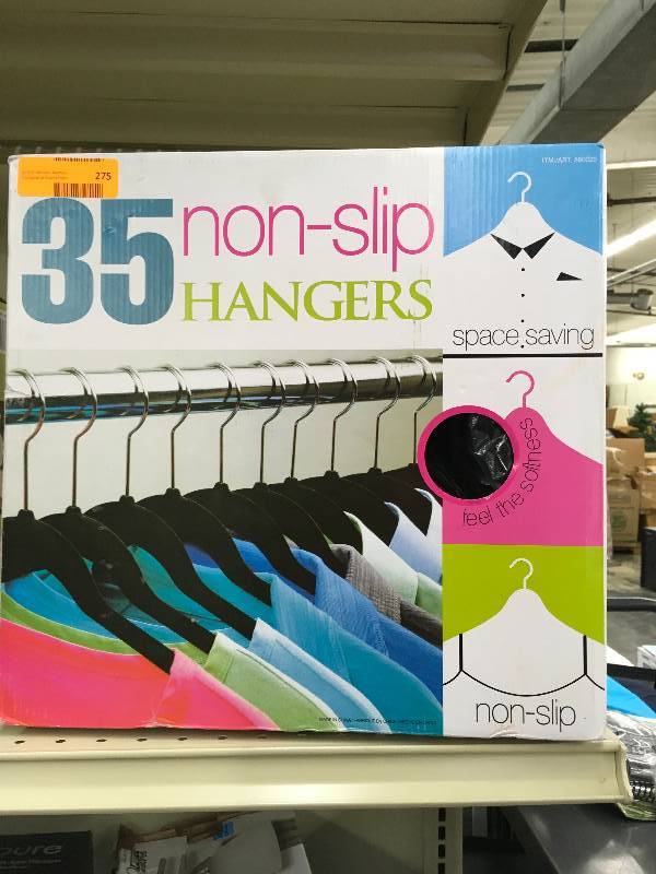 35 NON SLIP HANGERS