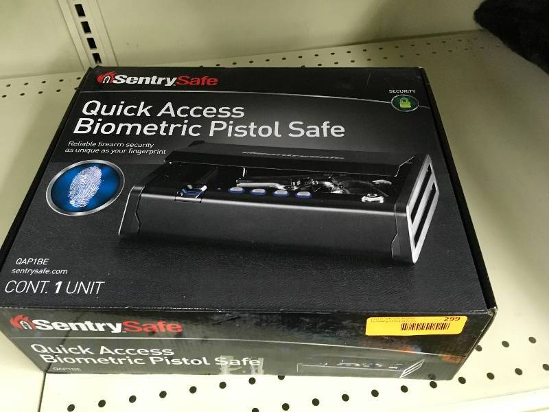 SENTRYSAFE QUICK ACCESS BIOMETRIC PISTOL SAFE