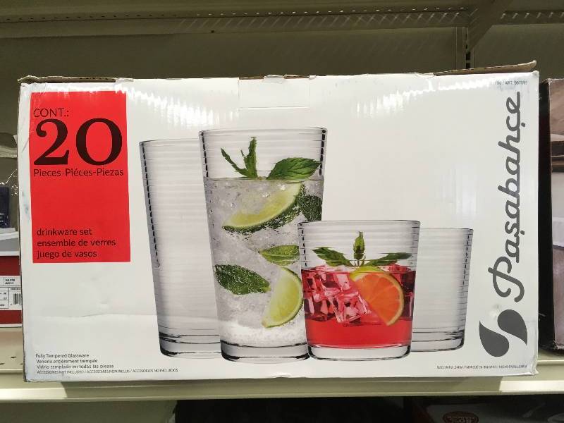 20 PIECE DRINKWARE SET