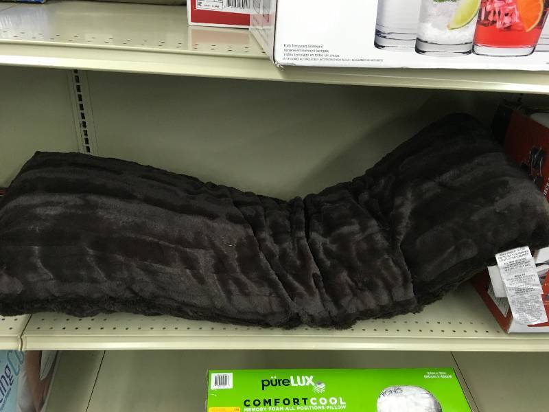 BODY PILLOW