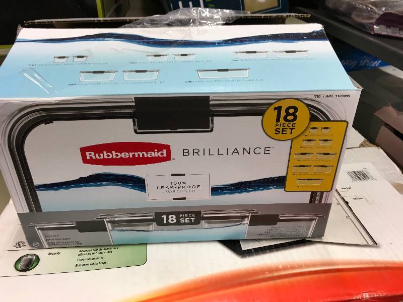 RUBBERMAID FOOD STORAGE SET