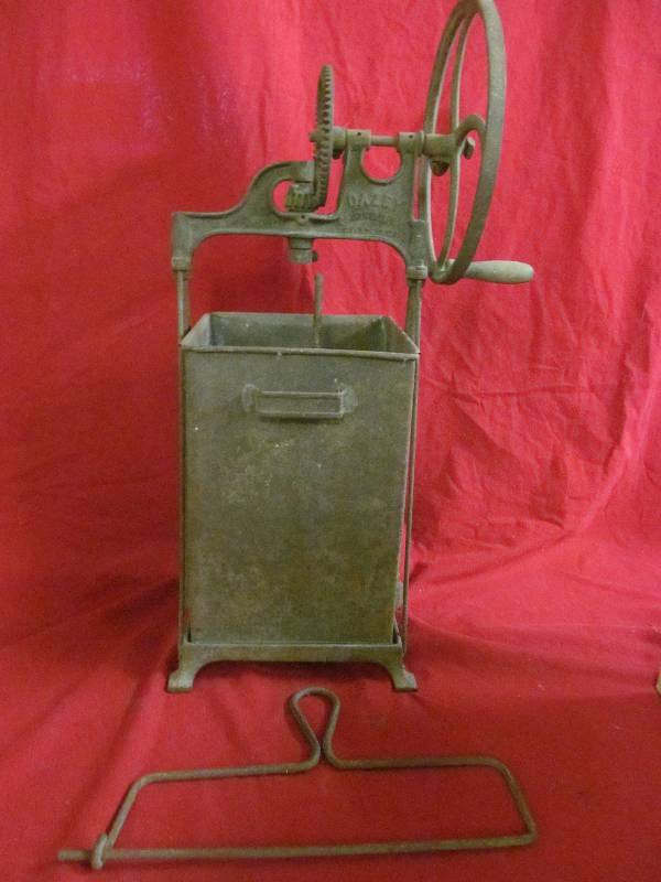 vintage Dazey churn
