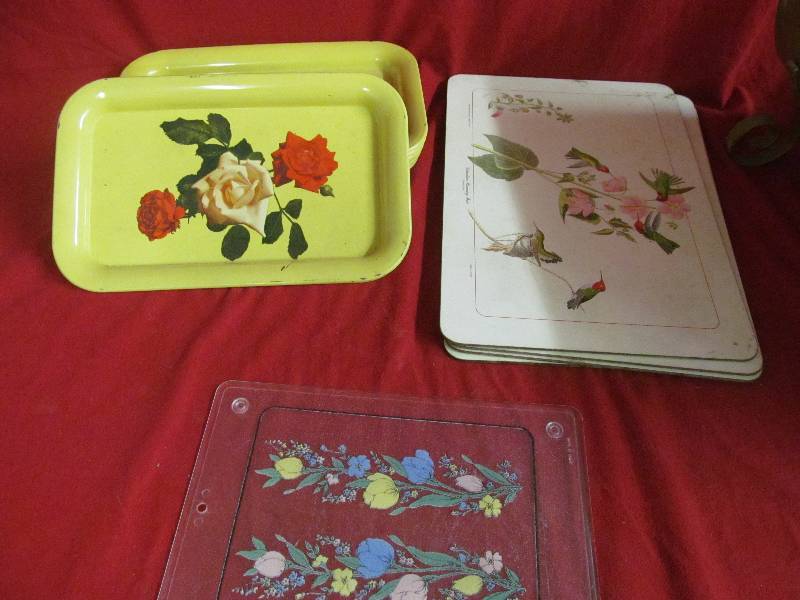 placemats, serving platters, cutting board