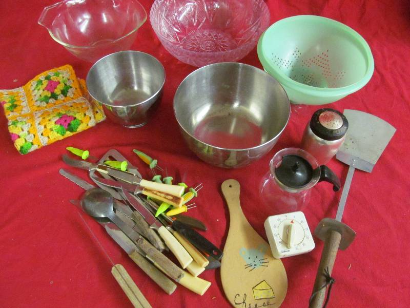 kitchen utensils