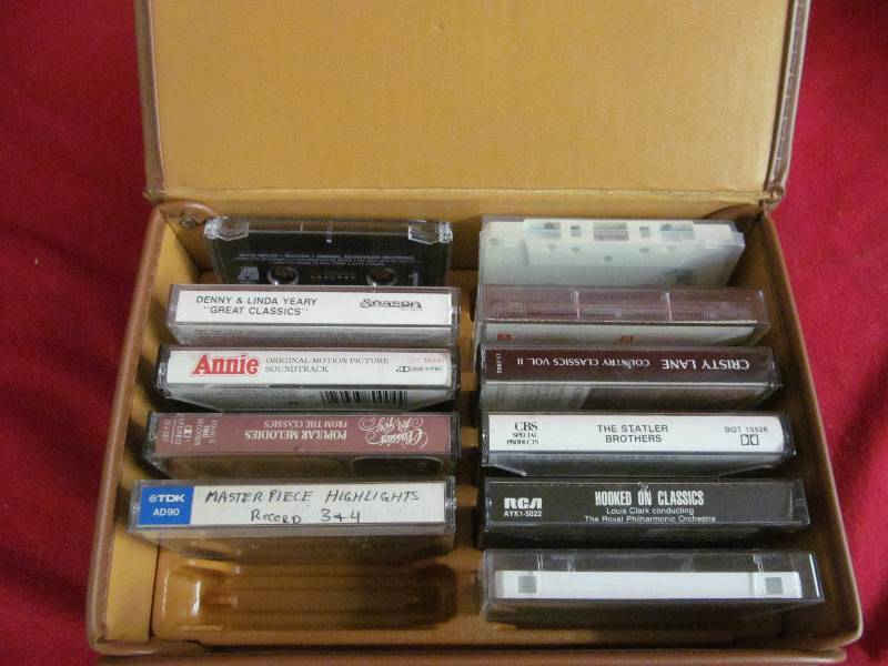 cassette, cassette case