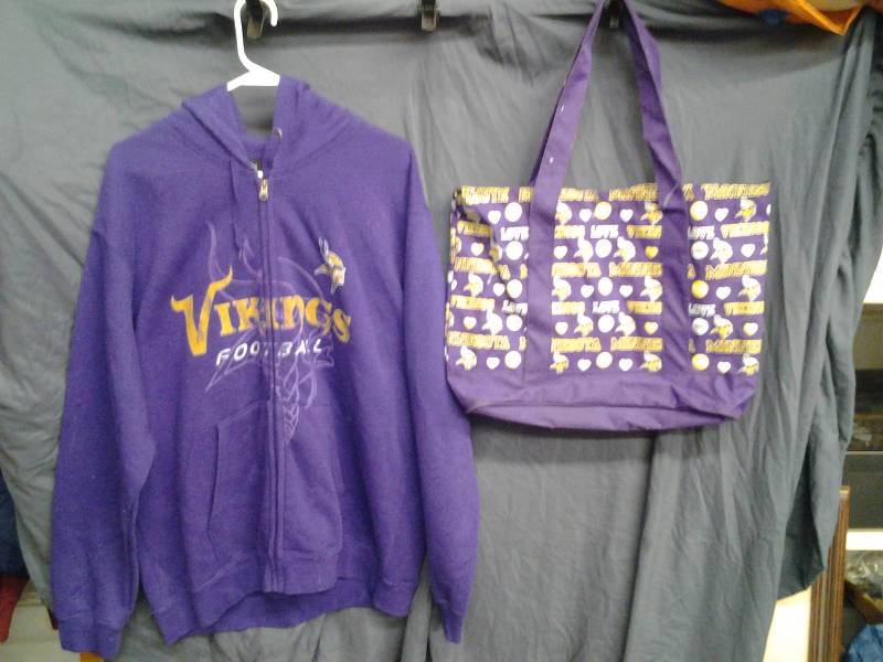 NFL Team Equipment Zip-Up Sweatshirt Size XL, Vikings Tote Bag