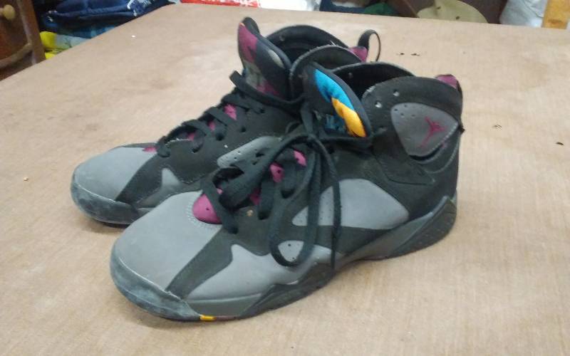 Air Jordan 7 Retro BG (Bordeaux) Size 7Y $200.00