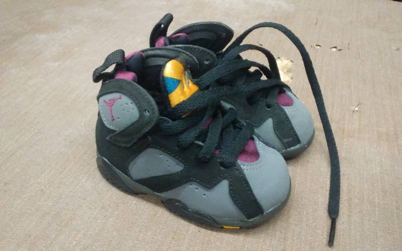 Air Jordan (Bordeaux) Size 4C Infant $80.00