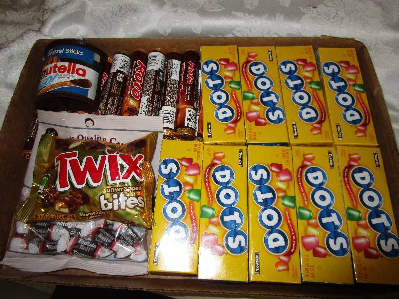 Box full of candy 35 ct  Shelf Pulled Items