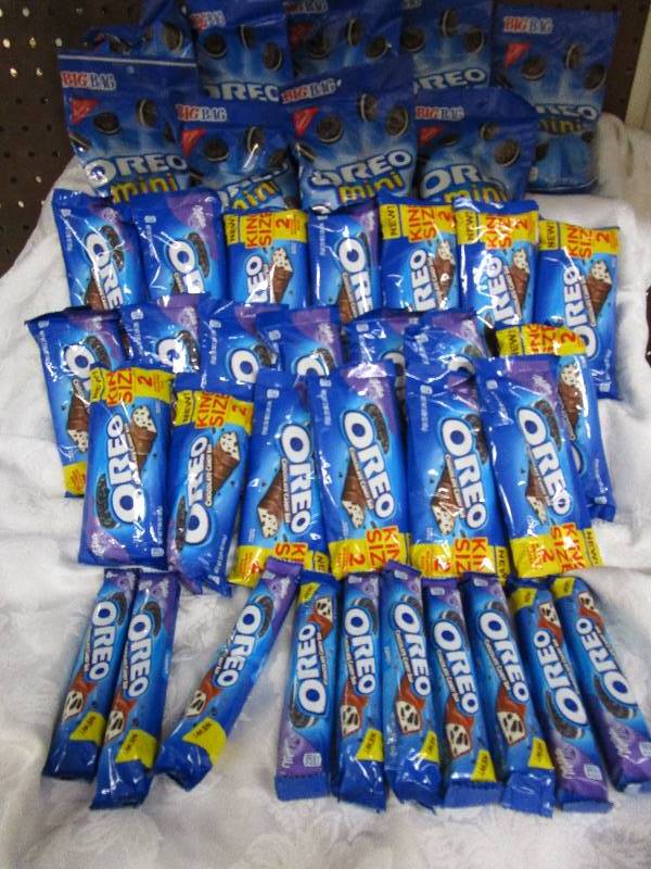 Box full of candy 39 ct oreos  Shelf Pulled Items