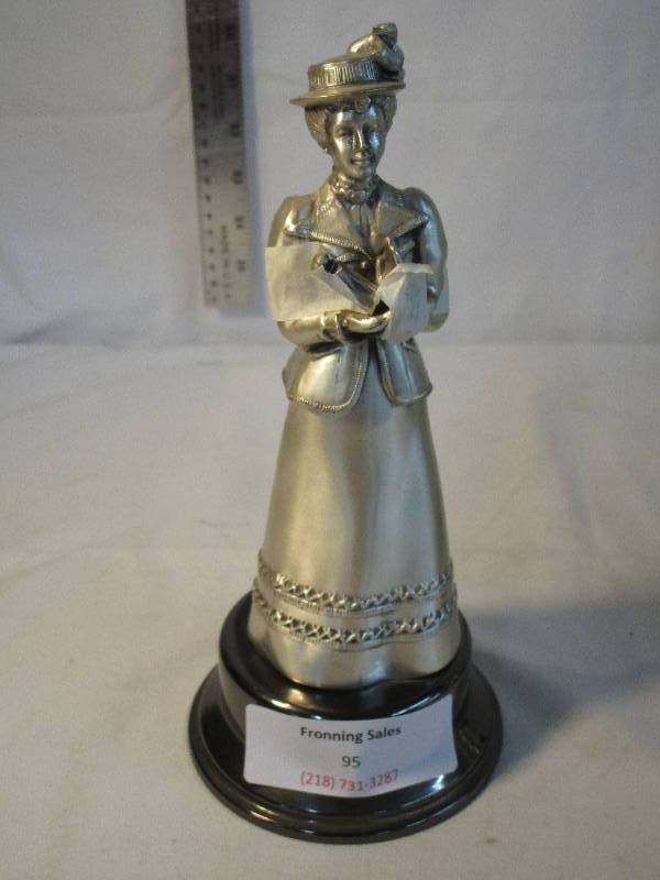 AVON Rare 8.5 Pewter Mrs. Albee Award Sales Increase 1984-1985